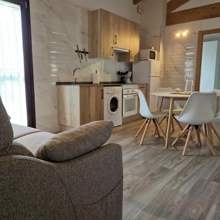 Apartment De - La Plaza